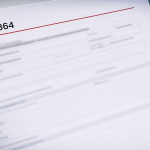 İllüstrasyon: Sponsorun 08/24/26 tarihli Form I-864 sürümünü kontrol etmesi